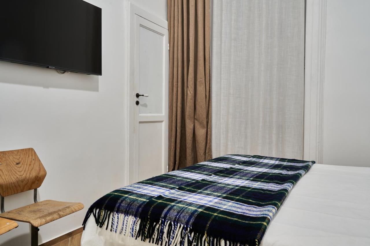 Palazzo Bevilacqua Napoli B&B Екстериор снимка