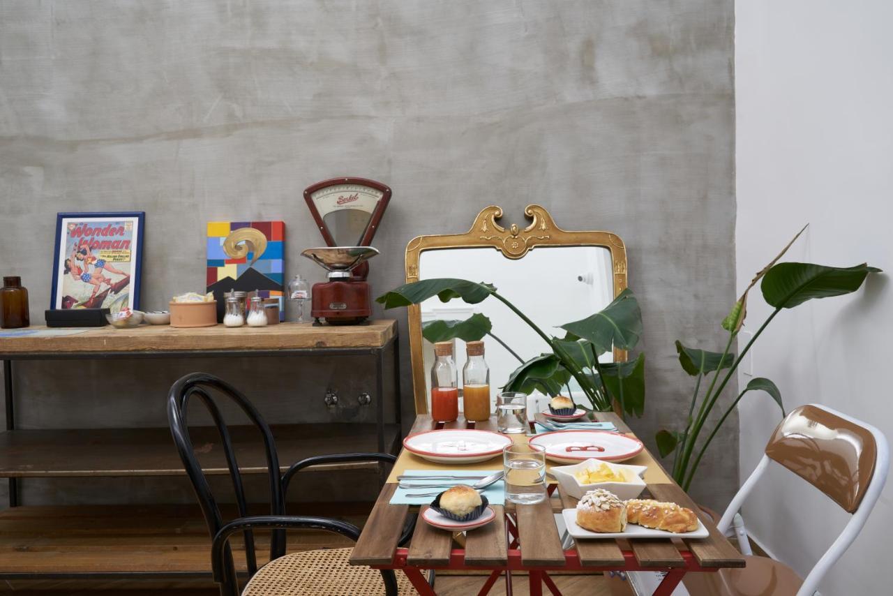 Palazzo Bevilacqua Napoli B&B Екстериор снимка