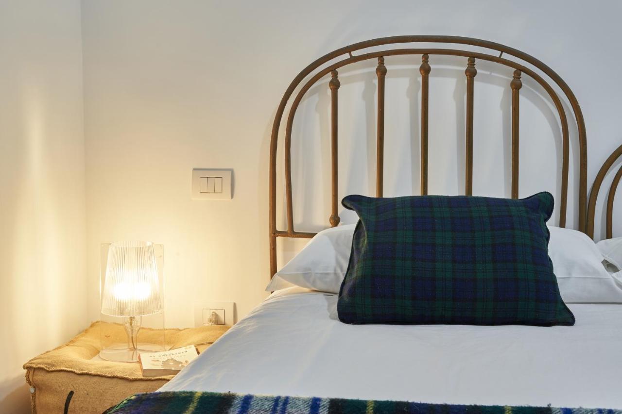 Palazzo Bevilacqua Napoli B&B Екстериор снимка