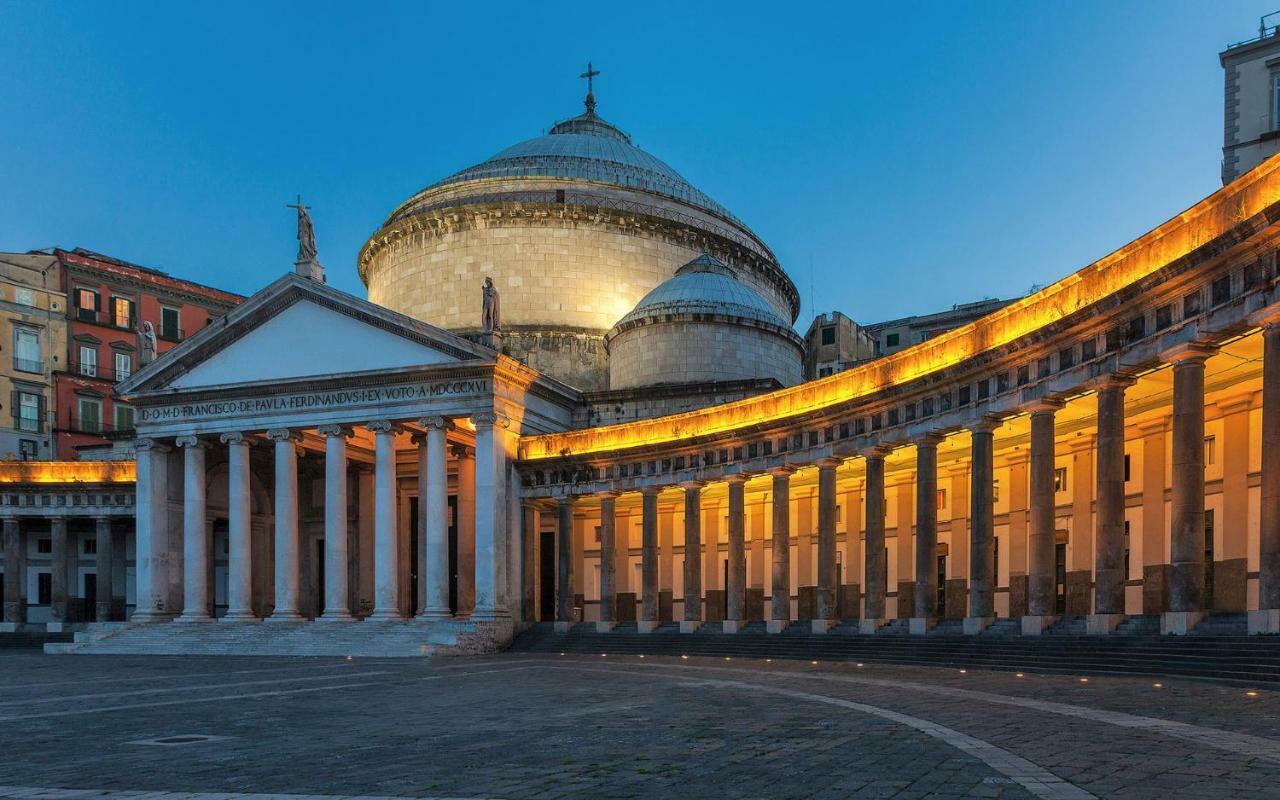 Palazzo Bevilacqua Napoli B&B Екстериор снимка